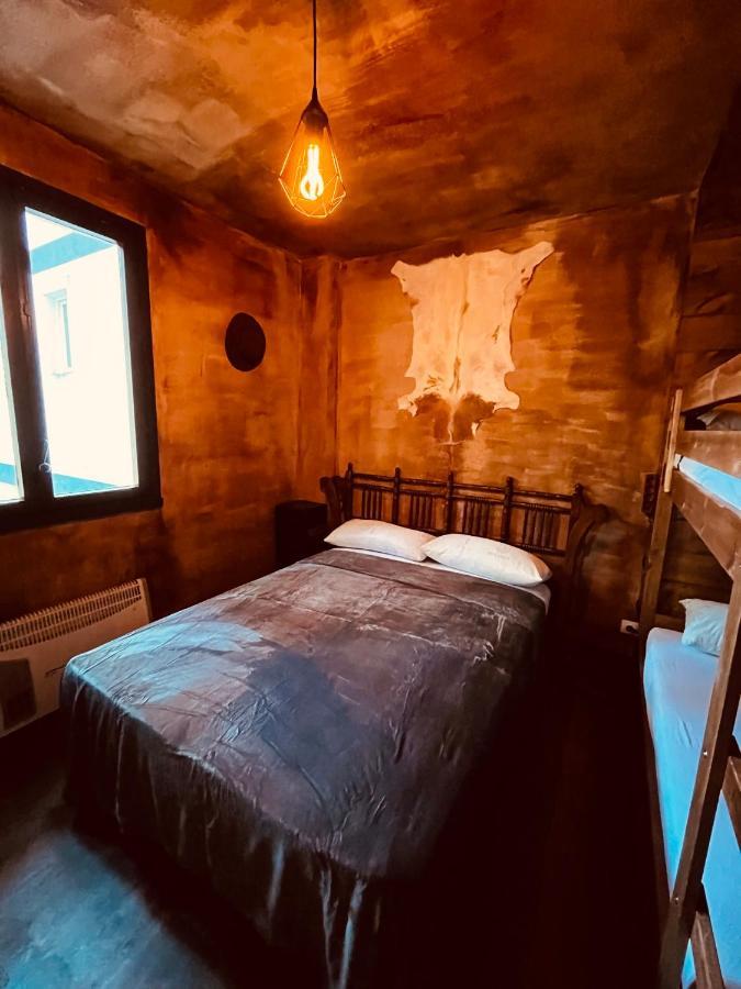 Апартаменти Old West House Pantano De San Juan Сан-Мартін-де-Вальдейґлесьяс Екстер'єр фото