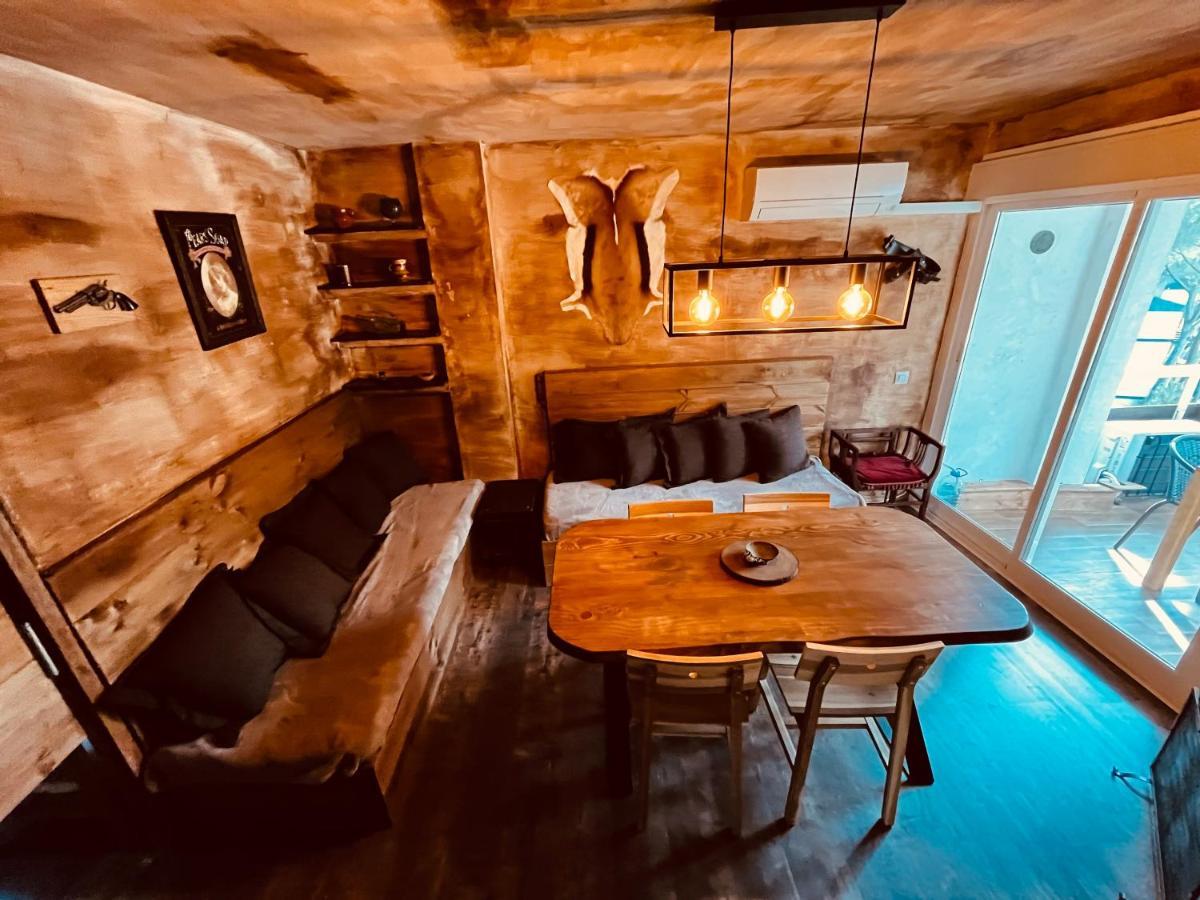 Апартаменти Old West House Pantano De San Juan Сан-Мартін-де-Вальдейґлесьяс Екстер'єр фото
